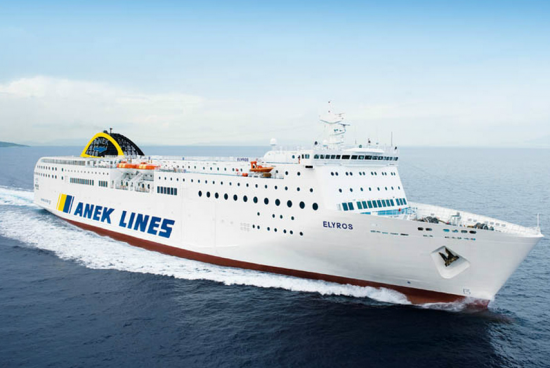 Круизный лайнер компании Anek Lines, на котором будет совершен ювелирный круиз - выставка.