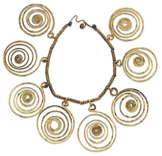 spiral-necklace_calder