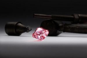 По итогам тендера розовых бриллиантов с рудника Аргайл 2013