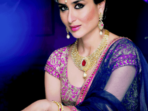 Kareena-Kapoor-Khan-in-New-Print-Ad-of-Malabar-Gold-Diamonds-Photos
