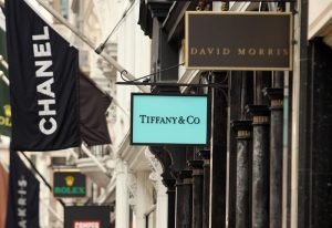 Business As Usual in New Bond Street After Jewellery Heist