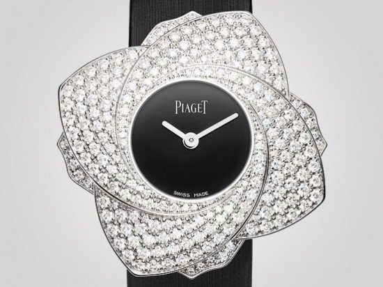 piaget-limelight-blooming-rose-6-690x518
