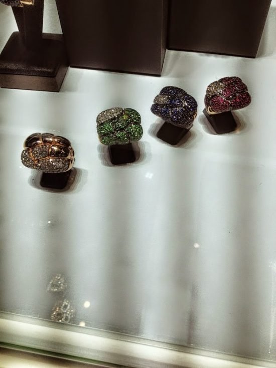 Цветные кольца, украшенные бриллиантовым паве от Rodney Rayner