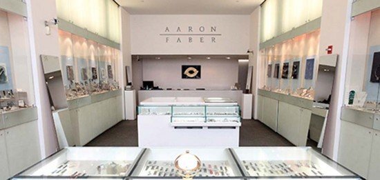 Нью-Йоркская галерея «Aaron Faber Gallery» в течение всего октября будет праздновать свое 40-летие образования выставкой работ ведущих современных ювелирных художников