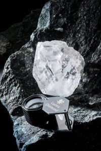 1100-plus-carat-diamond-1-med