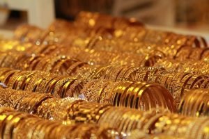 Низкий спрос на ювелирные изделия в условиях сохранения высоких цен на золото