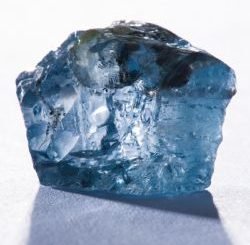 В Африке найден исключительный голубой бриллиант весом 29.6 карат