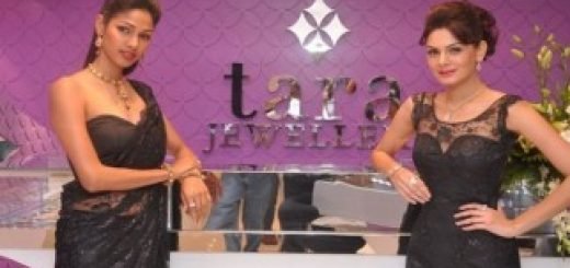 Компания Tara Jewellers и Мандири Беди организовали ювелирную выставку