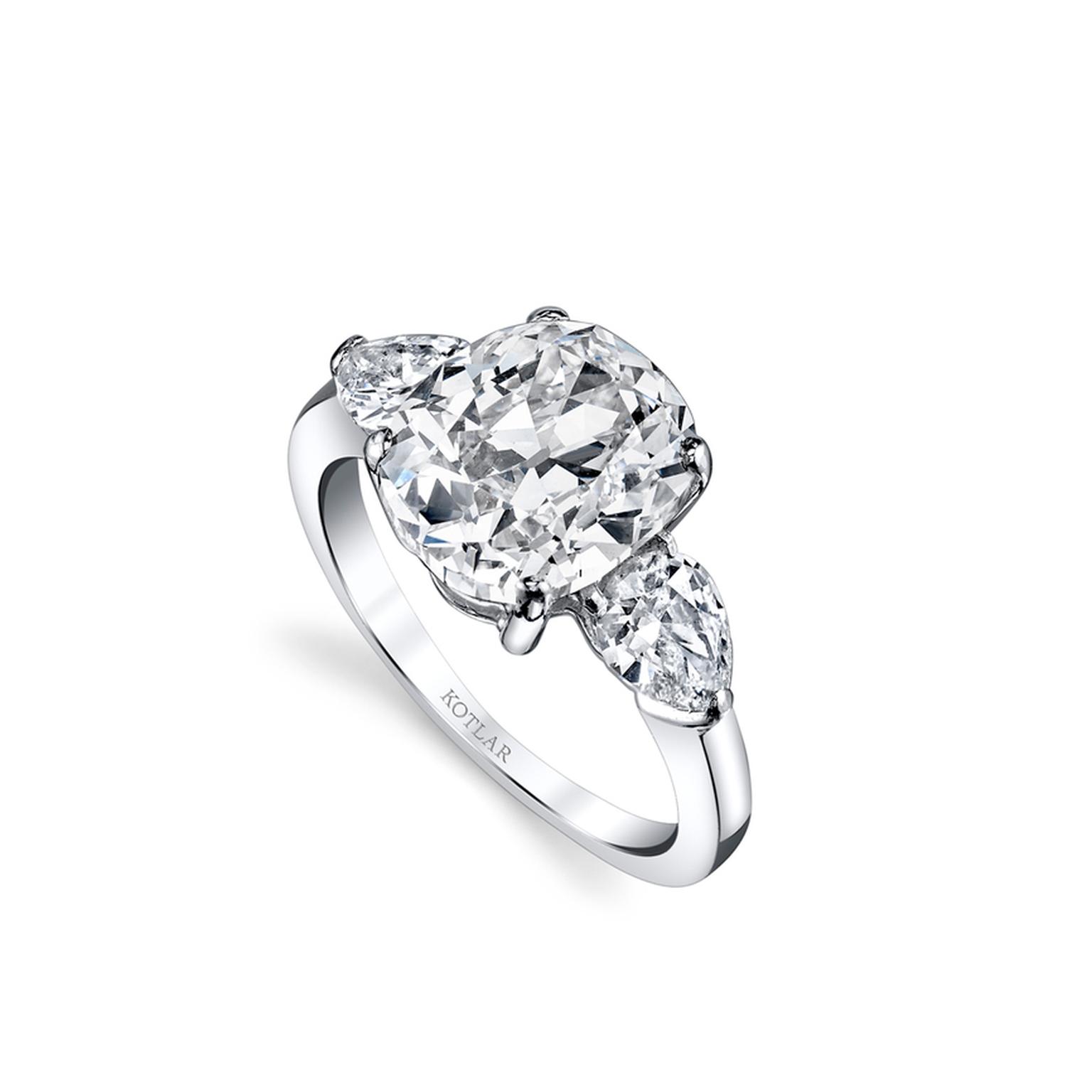 Какое кольцо стоит выбрать принцу Гарри для помолвки с Меган Маркл: наш вариант