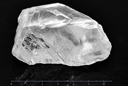Самый дорогой в мире необработанный алмаз отправлен в Израиль для лазерной огранки