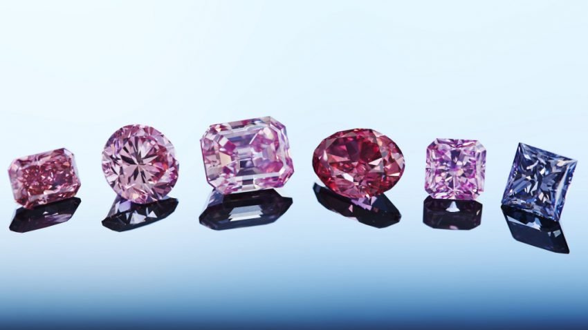 Rio Tinto демонстрирует свой самый большой ярко-розовый бриллиант