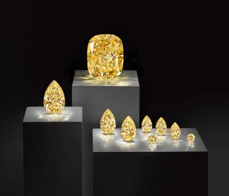 «Золотая Императрица», бриллиант канареечно желтого цвета, весящий 132,55 карата, стала новой собственностью Лоуренса Графа