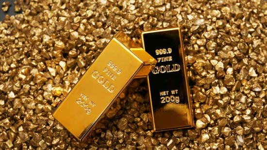 Золото продолжает дешеветь в ожидании выступления Джерома Пауэлла