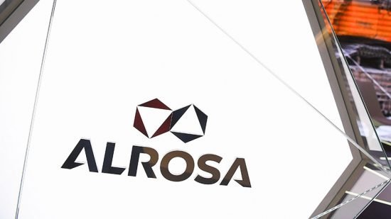 Выручка АЛРОСА в первом полугодии упала на 29,1%