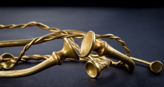 В Британии изготовят реплики золотых украшений железного века