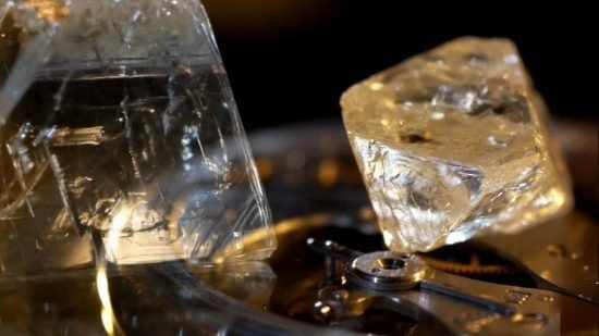 АЛРОСА с начала года реализовала алмазы на ,129 млрд
