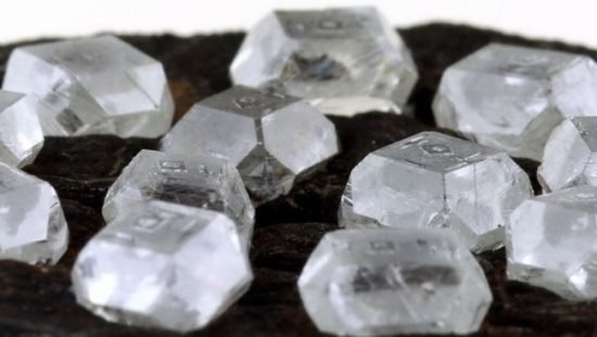 «Газпром нефть» хочет делать алмазы из газа