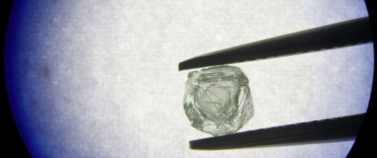 АЛРОСА определила будущую судьбу уникального алмаза-матрешки