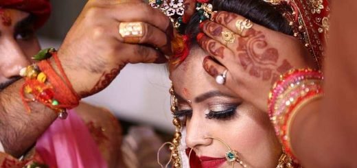 Правительство Индии подарит каждой невесте золото