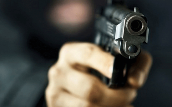 Вооруженное ограбление ювелирного магазина в Боурале