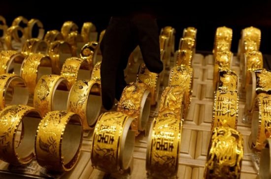 Индия: программа по привлечению золота не работает