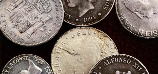 Кладоискатель-миллионер нашел монеты XVIII века клад на пляже Флориды