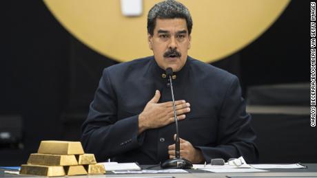 Венесуэла просит ООН продать её золото