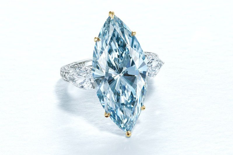 #проденьги: кольцо за  млн стало самым дорогим украшением, проданным онлайн