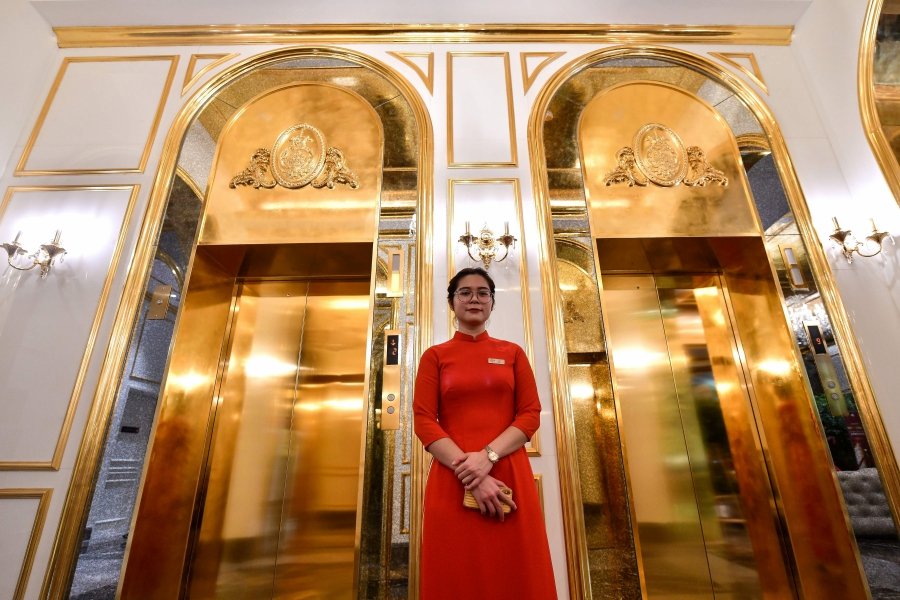 Во Вьетнаме открыт первый отель из золота