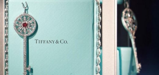 Tiffany сообщает об улучшении траектории продаж и прибыльности во втором квартале