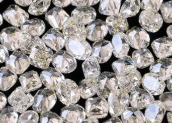 Индийские экспортеры бриллиантов ищут более тучные пастбища