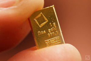 Запасы золота в банках РФ в июле выросли на 17.2 тонны