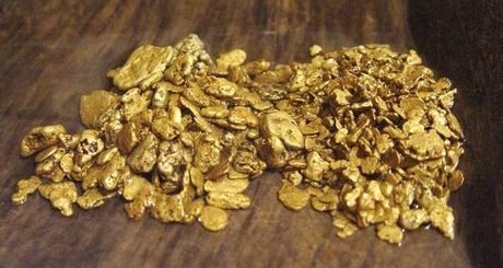 700 граммов золота украл и пытался продать житель Колымы