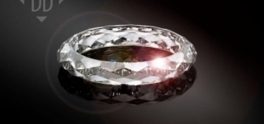 Новейшее «цельное бриллиантовое» кольцо, вероятно, было первым в истории создания таких украшений
