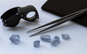 Petra Diamonds извлекла 5 голубых алмазов на Cullinan в ЮАР