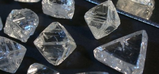 Экспорт природных алмазов из РФ сократился на 43%
