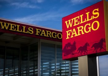 Wells Fargo: коррекция осенью - шанс докупить золото