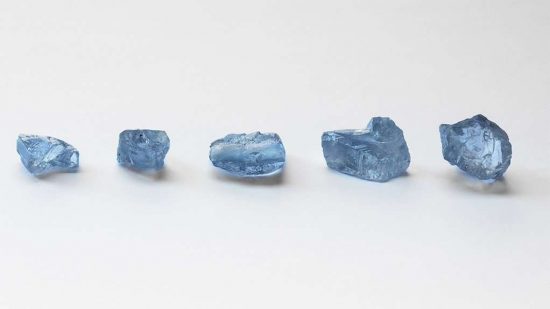 Petra продала De Beers коллекцию голубых алмазов за  млн