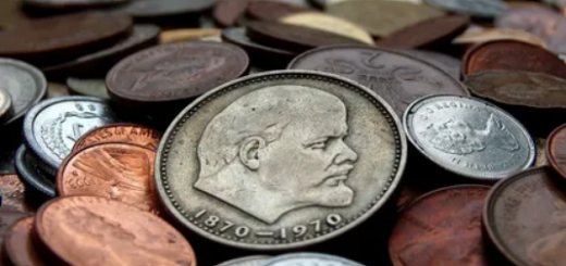 В Москве у мужчины отобрали 440 тысяч рублей при покупке старинных монет