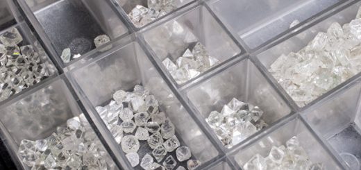 Dominion Diamond согласилась продать рудник Экати