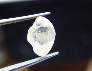BlueRock добыла алмаз весом 12,6 карата на руднике Кареевлей