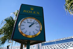 Rolex приостановит экспорт товаров в Россию
