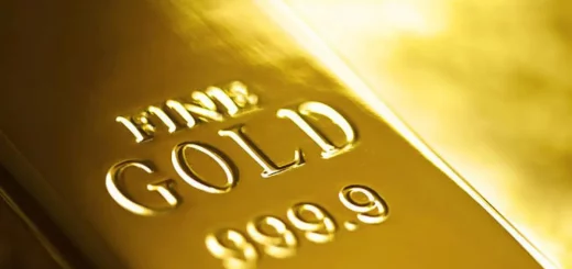 Золото может закончить год выше $2000/унция