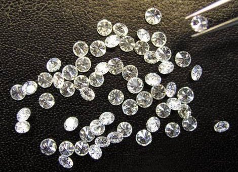 АЛРОСА на гонконгских торгах реализовала бриллианты на сумму в 3,9 миллионов долларов
