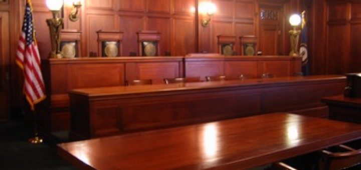 Шесть ювелирных мастеров обвиняют в нарушении закона о покупке золота