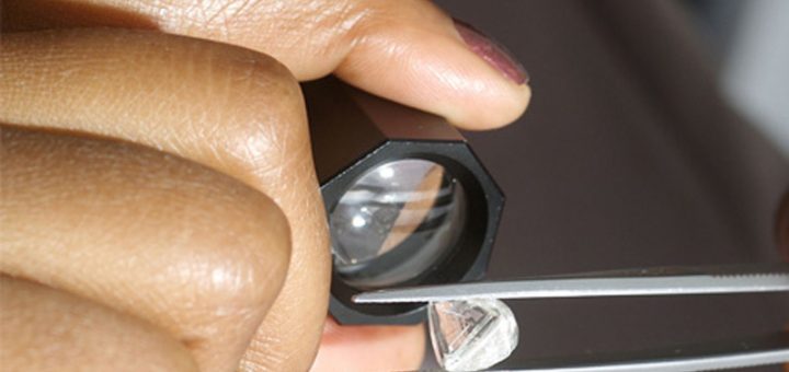 Группа De Beers приветствует благополучный переезд из Лондона в Габороне