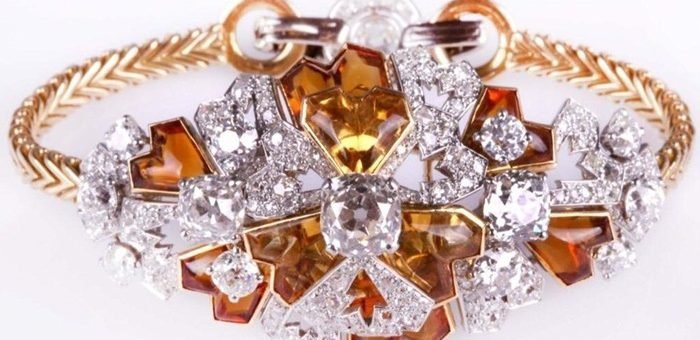Ювелирные изделия Cartier будут выставлены на аукционе Chiswick Auctions
