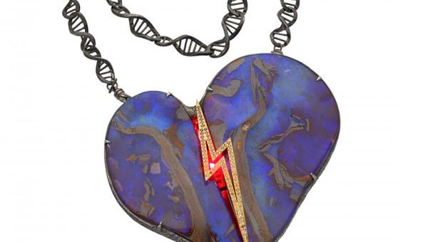 Сердце с золотом на 18 карат и бриллиантами от Кейти Брунини