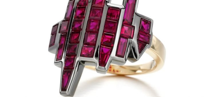 Роскошный таунхаус в Лондоне – единственное место, где можно приобрести изысканные украшения Джессики МакКормак, но это скоро может измениться