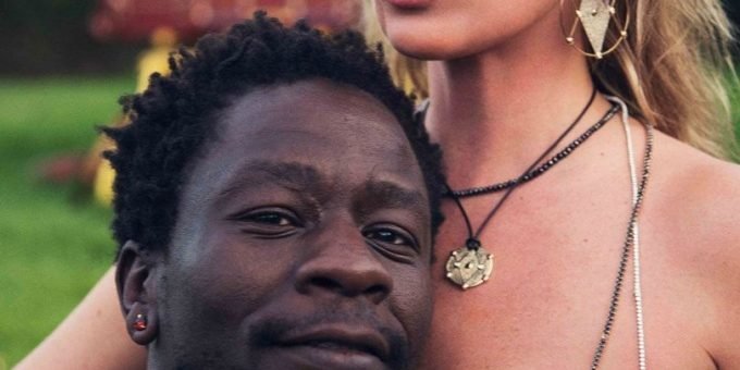 Кейт Мосс дебютировала в ювелирной нише вместе с дизайнером Арой Вартаняном